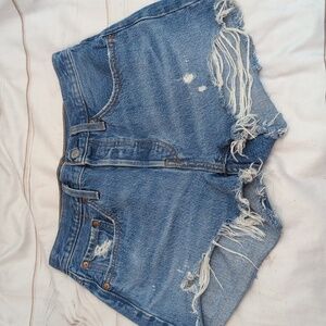 Levis High Rise Button Fly 501 Jean Shorts Lightly Distressed Size 27 Raw Hem